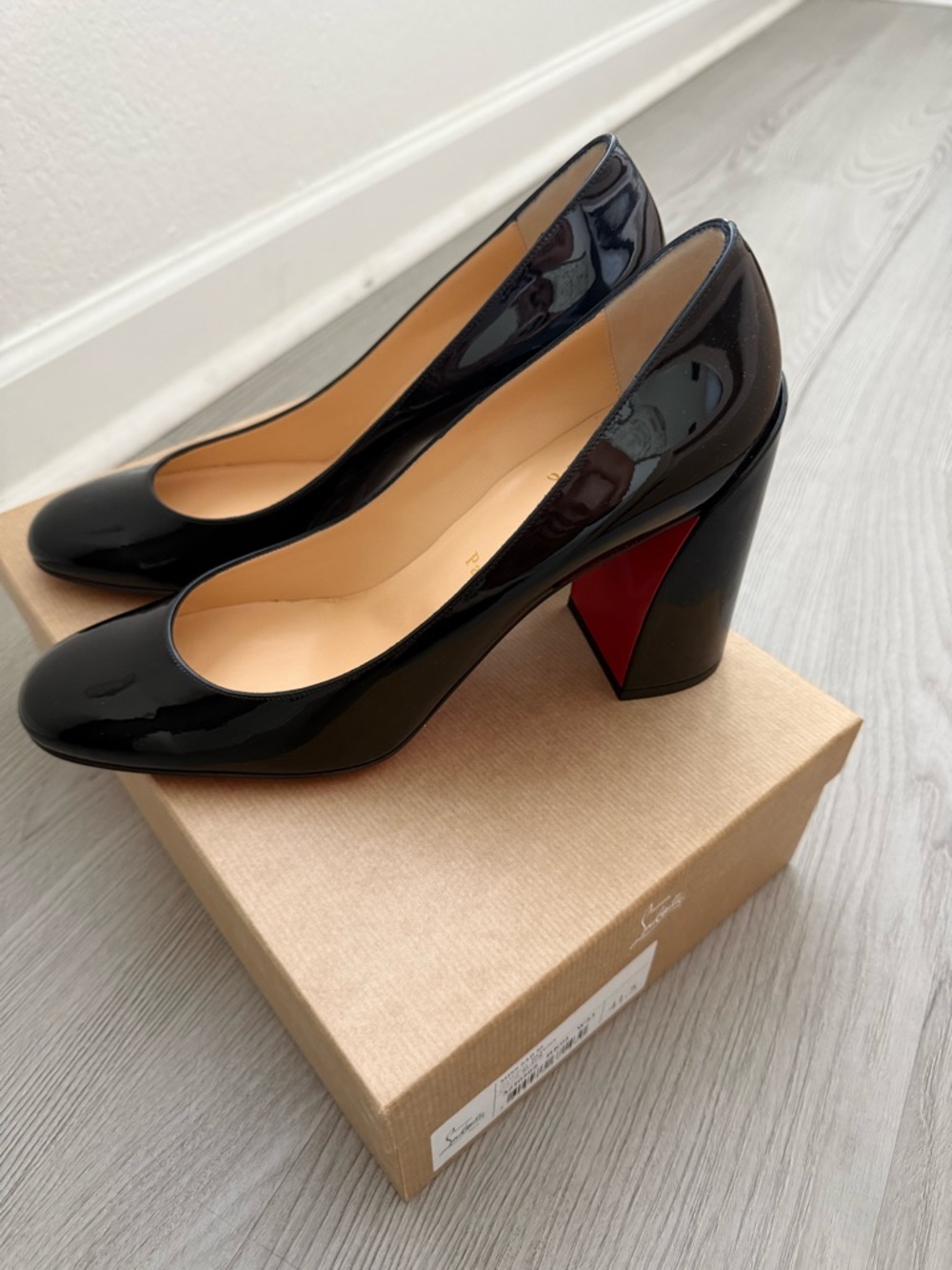 Christian Louboutin Black Patent Round-Toe Pumps with Signature Red Sole - Picture 2 of 5